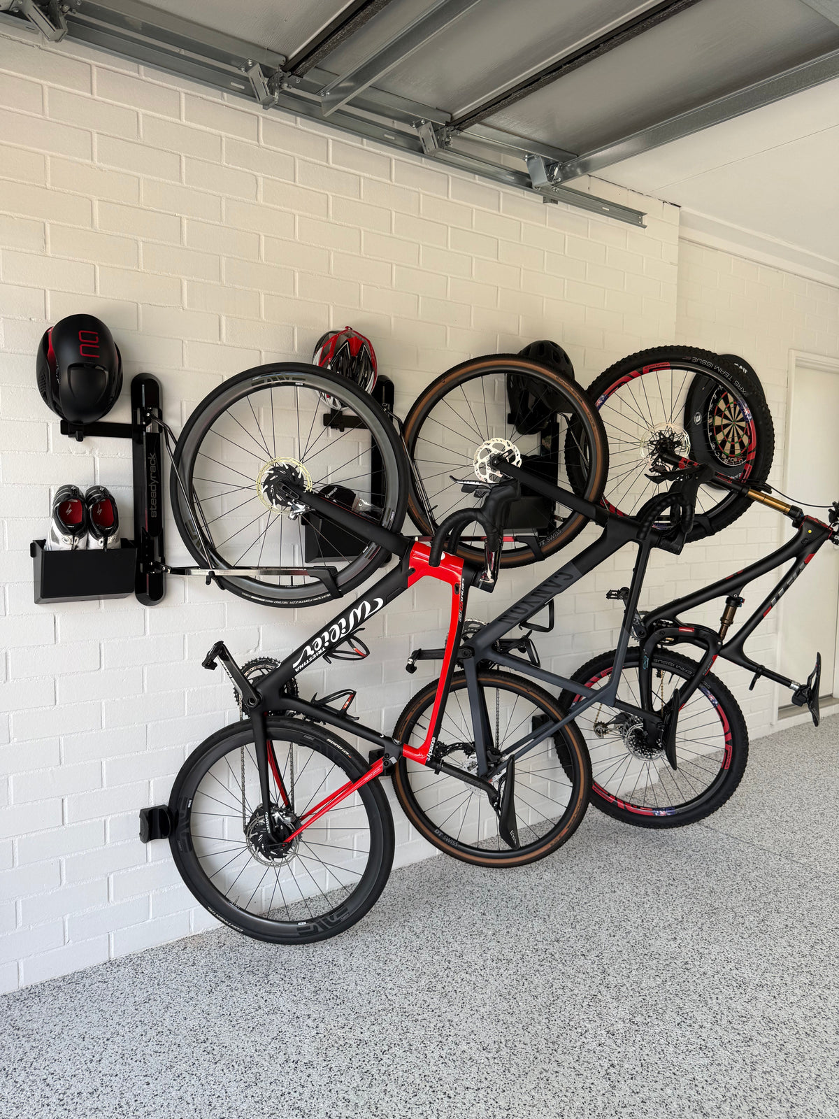 eMTB vs MTB: Which Is Right for You? – Steadyrack Australia